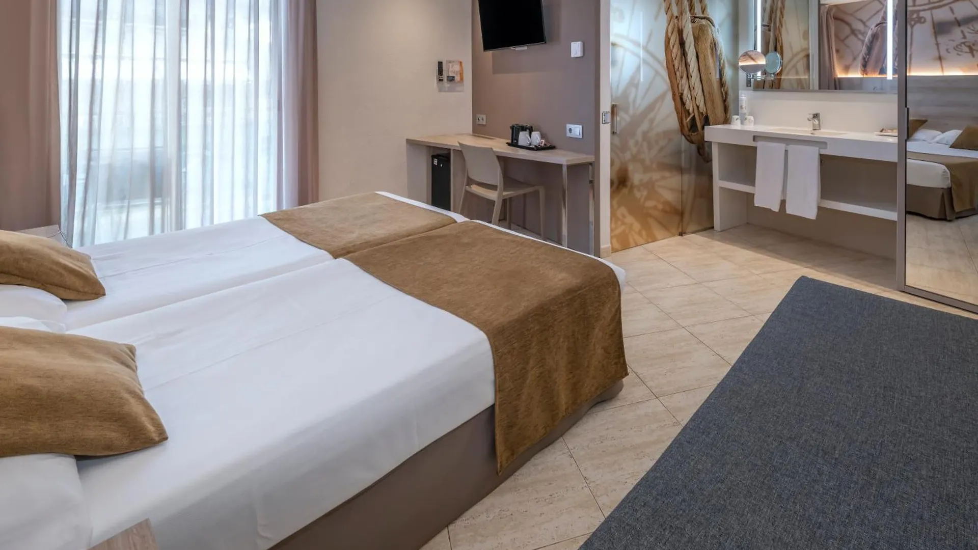 Ght Maritim Otel Calella
