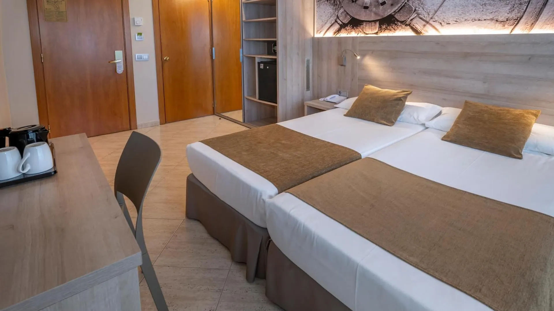 Hotel Ght Maritim Calella 4*,